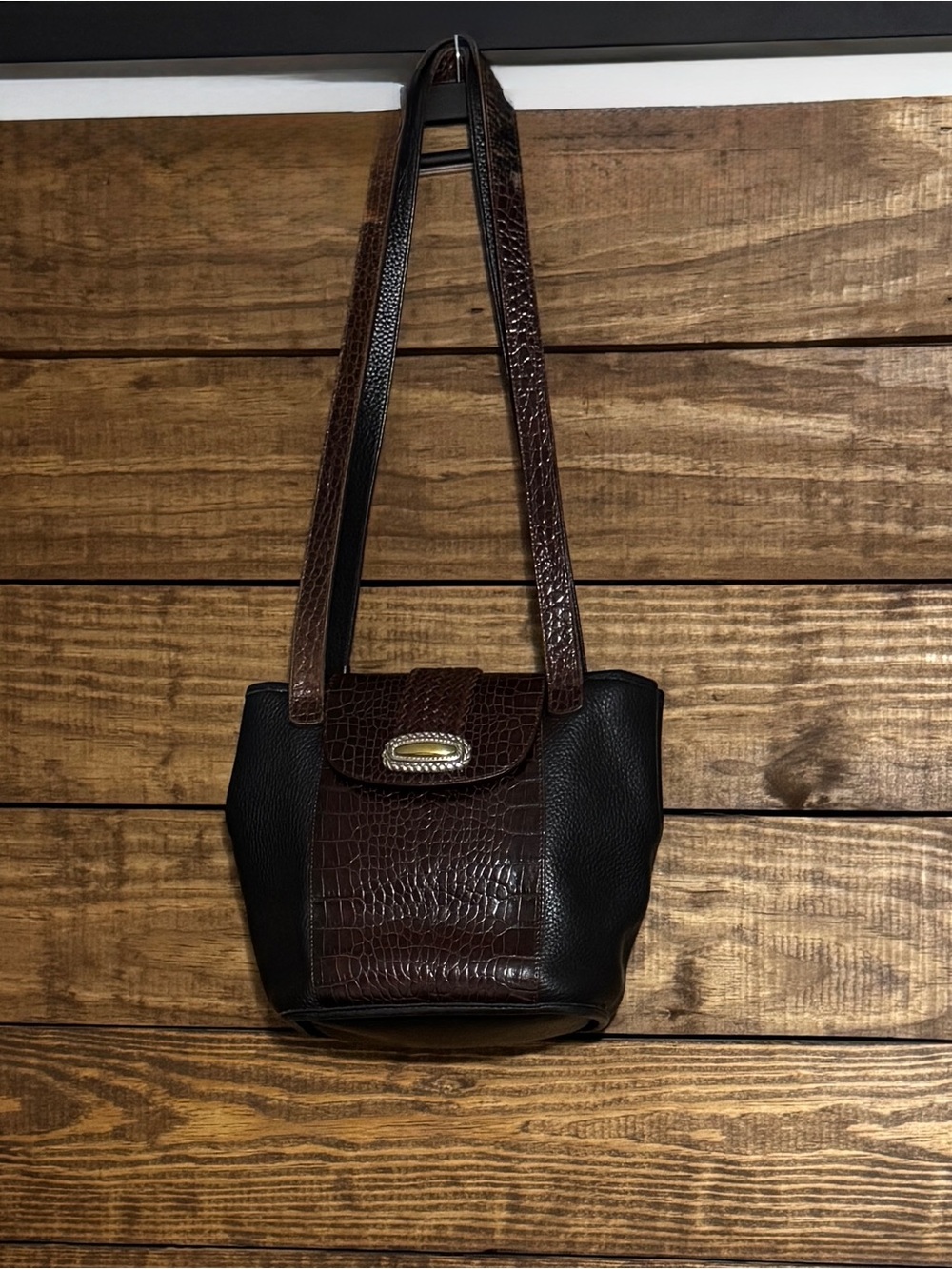 Vintage Brighton Brown Croc-Textured and Black Pebbled Leather Shoulder Bag